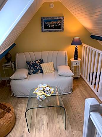 Twin Room with Shower