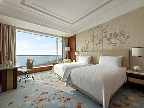 Deluxe Twin Room with Sea View
