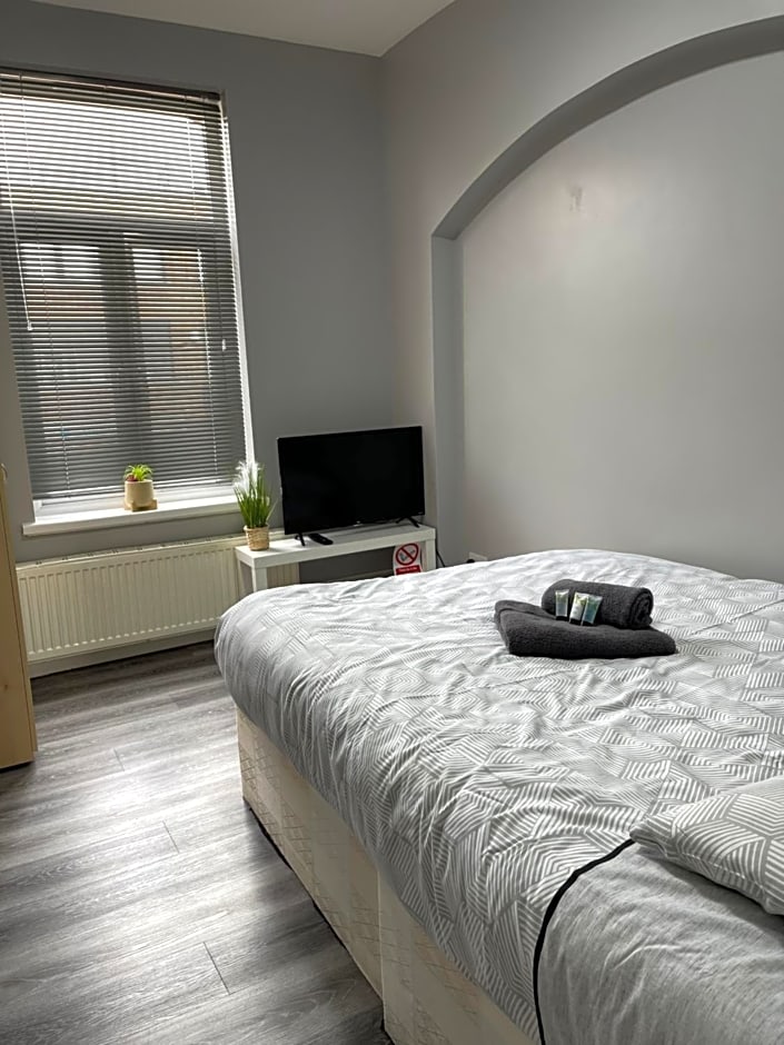 Grays Accommodation B&B