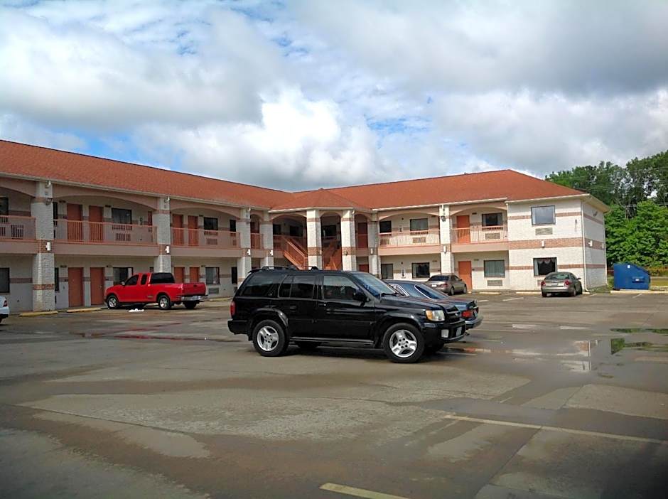 Executive Inn & Suites