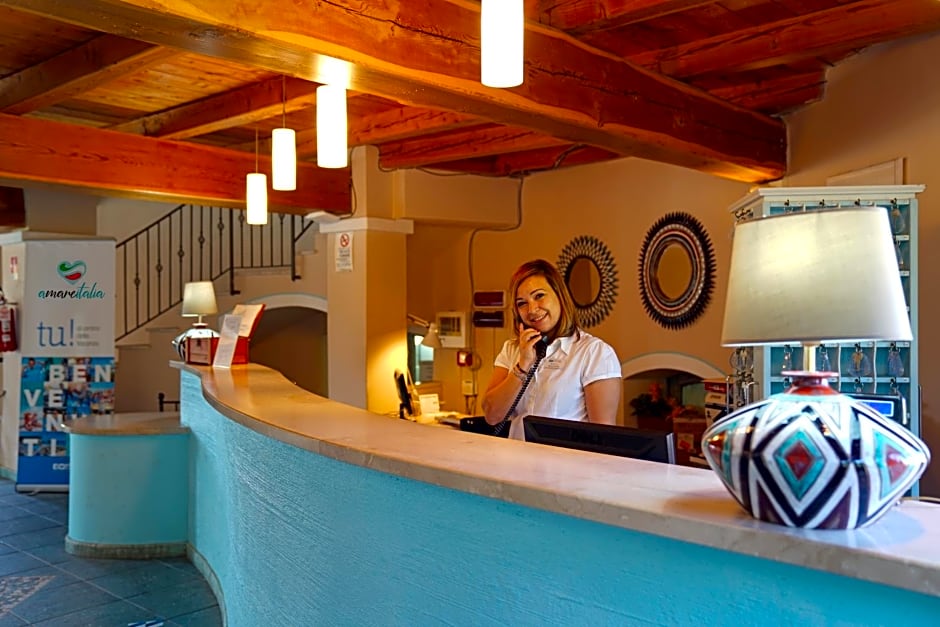 Colostrai Hotel Club