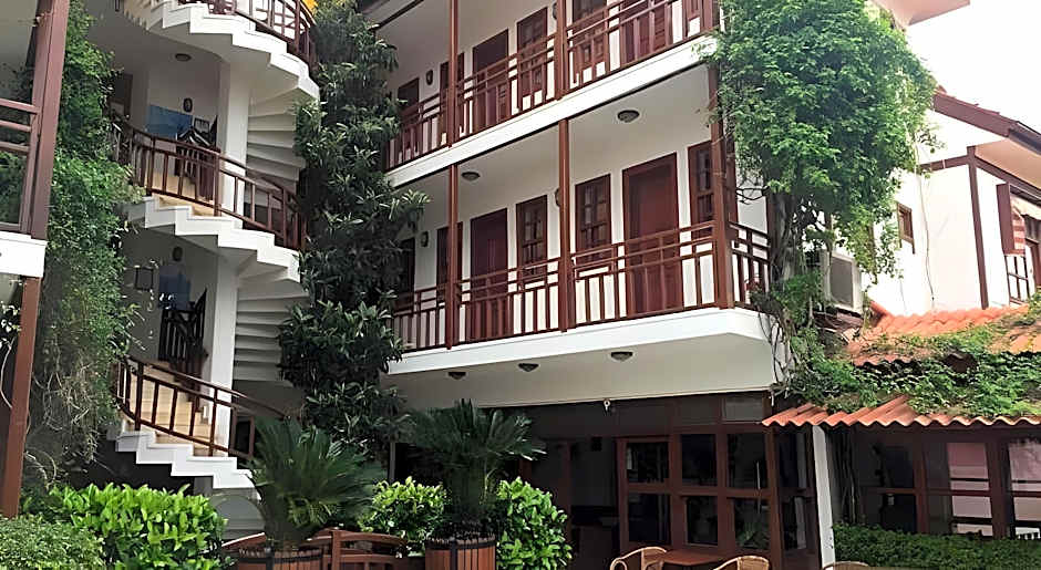 Hotel Karyatit Kaleici