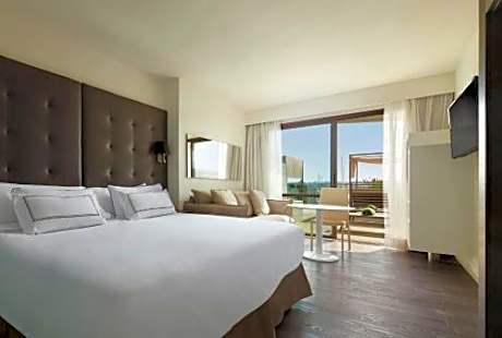 PREMIUM ROOM SEA VIEW