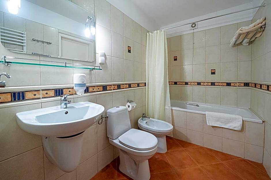 Zespół Tatry - Hotel Tatry i Budynek Turystyczny