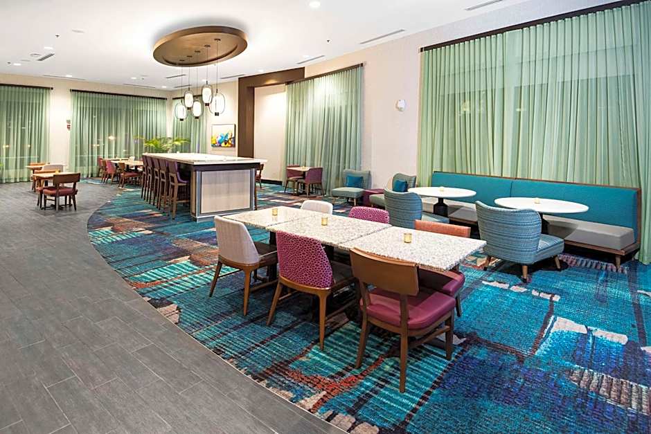 Hampton Inn By Hilton & Suites - Raleigh Downtown