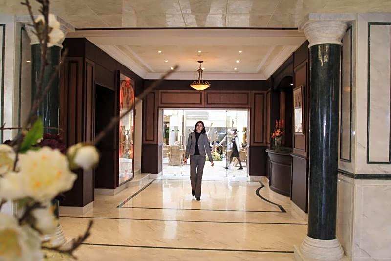 Les Oliviers Palace Hotel