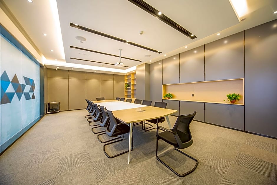 Atour Hotel (Lanzhou Xiguan Zhengning Rd)