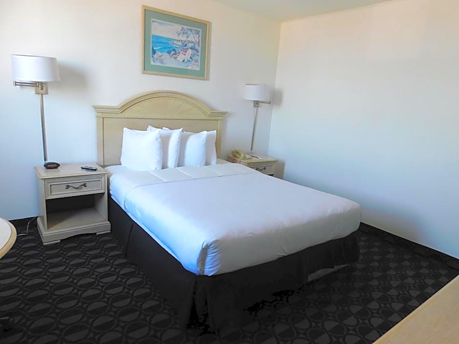 Ramada by Wyndham North Bergen