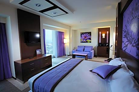 Executive Familiar Twin