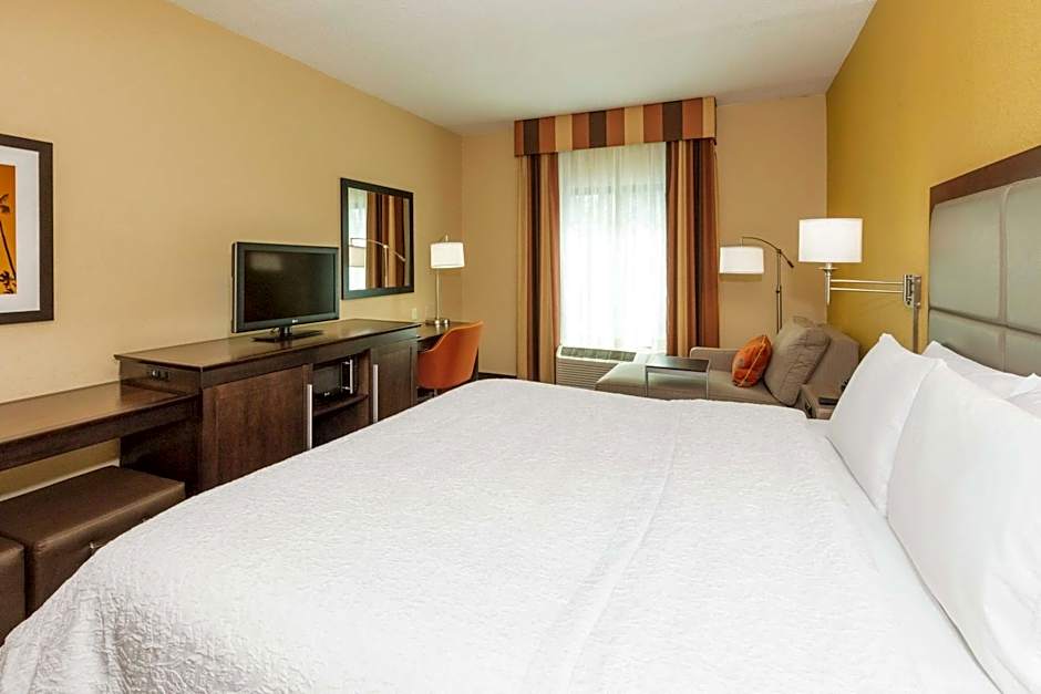 Hampton Inn By Hilton & Suites Jacksonville-Airport