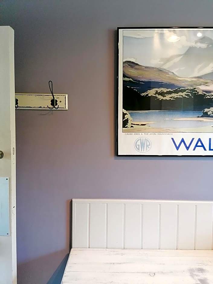 The Rocks at Plas Curig Hostel