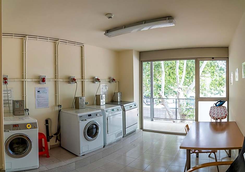 Apartaments Turístics Residencia Vila Nova