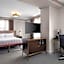 Hotel Phillips Kansas City Curio Collection by Hilton