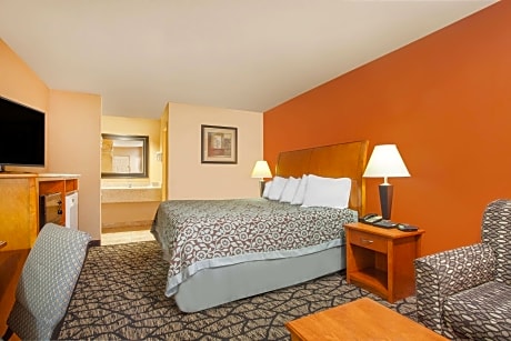 1 King Bed, Non-Smoking