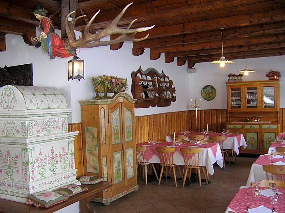 Albergo Chalet Lago Antorno