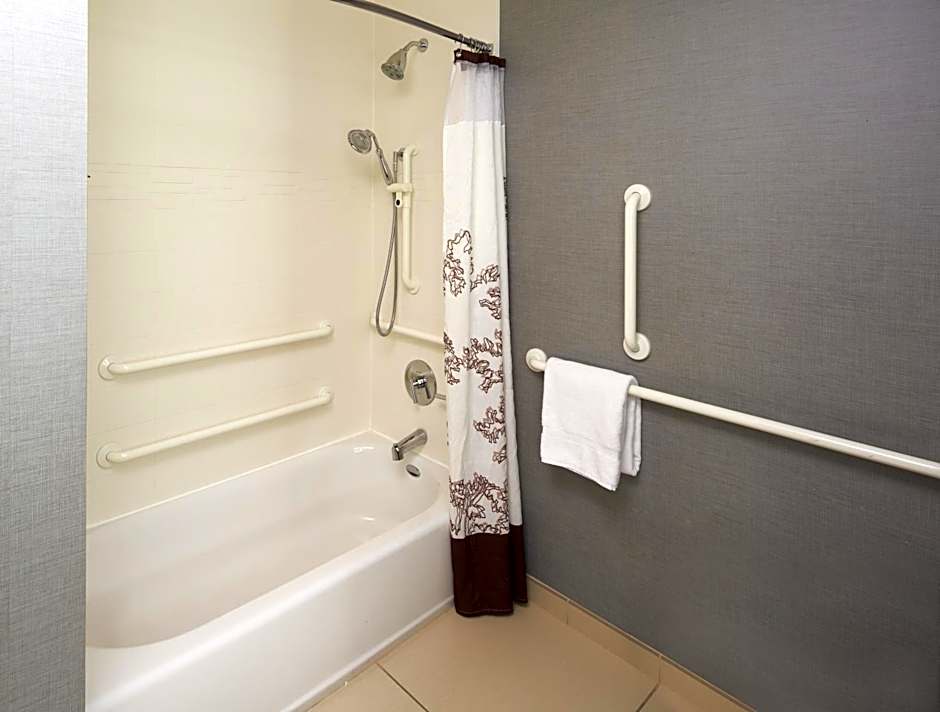 Residence Inn by Marriott Philadelphia Airport