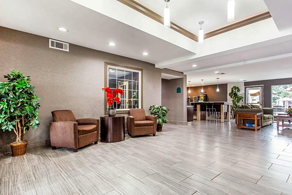 Mainstay Suites Greenville Airport