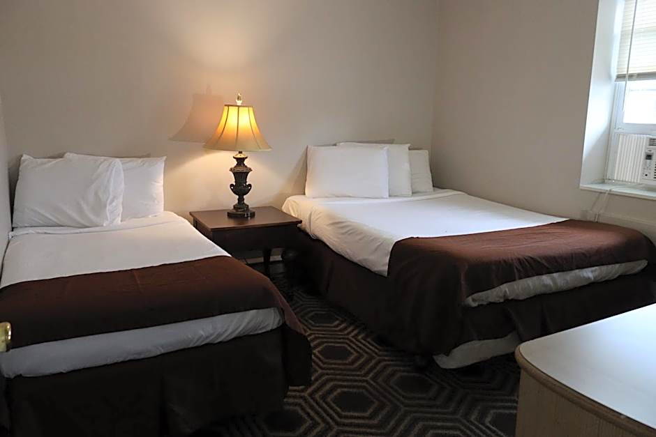 The Burgundy Inn Hotel and Apartments
