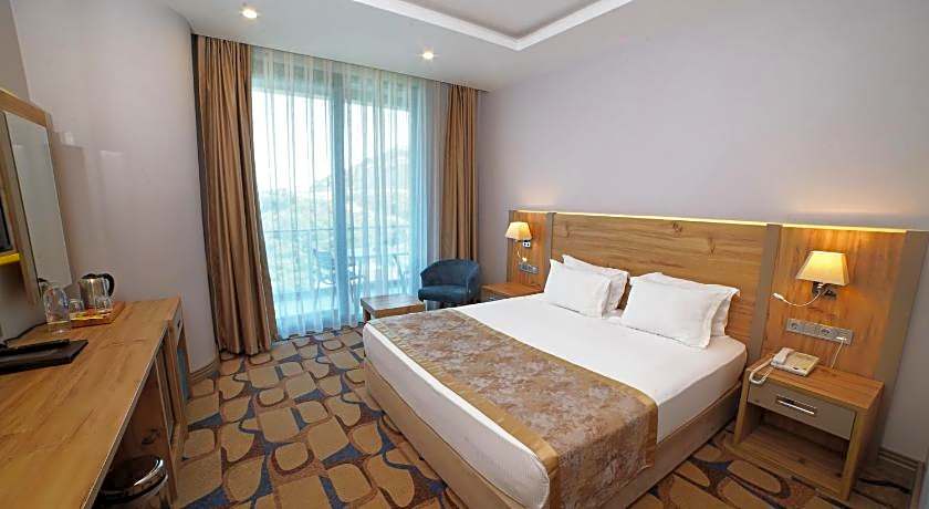 BLUE MUDANYA HOTEL
