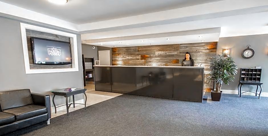 Hotel Faubourg Montreal Centre Ville Downtown