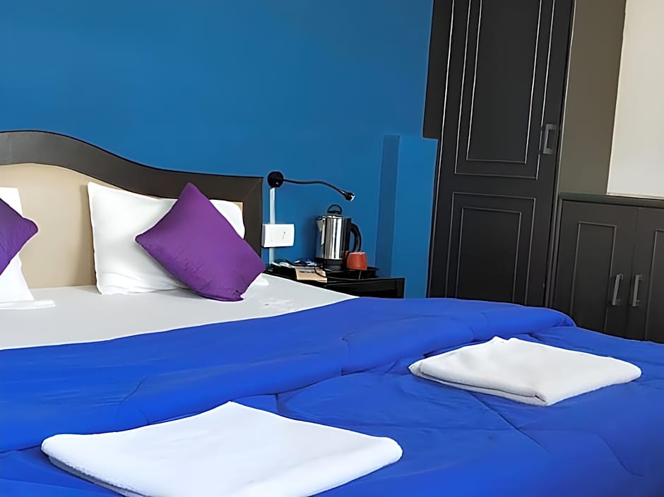 joey's Hostel