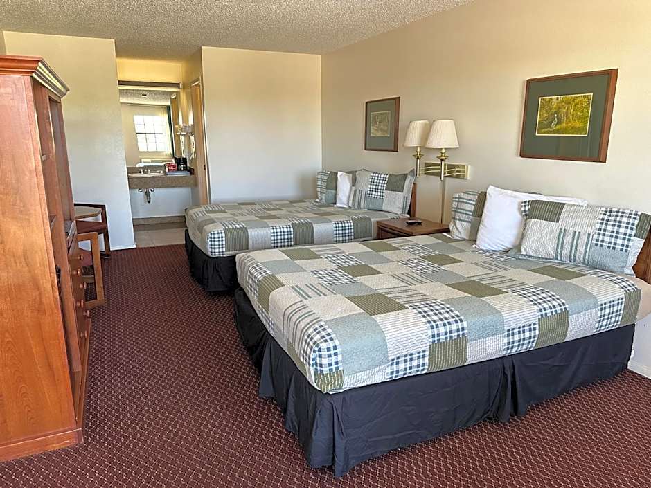 Windcrest Inn and Suites