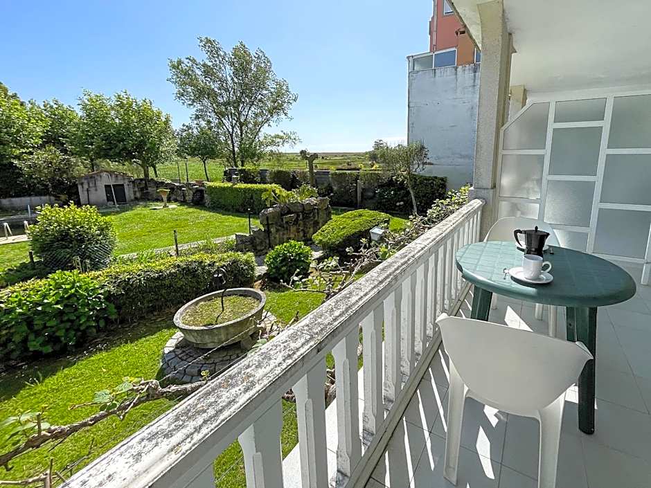 Apartamentos Revo Salinas 3000