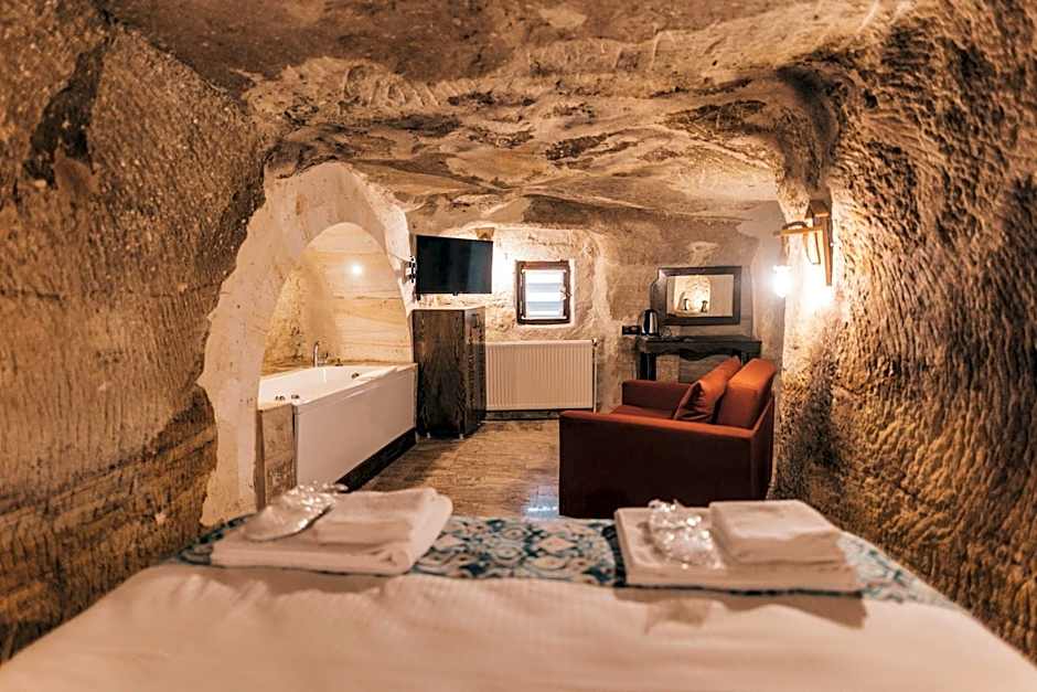 Tale Cave İnn