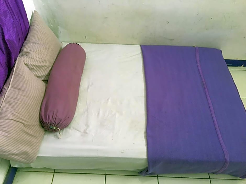 Caraka Hotel Batununggal by ZUZU