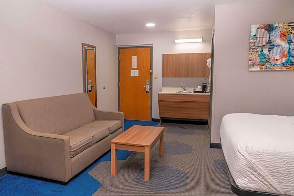 Microtel Inn & Suites by Wyndham Pigeon Forge