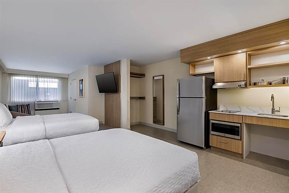 Homewood Suites by Hilton Tulsa South Medical District