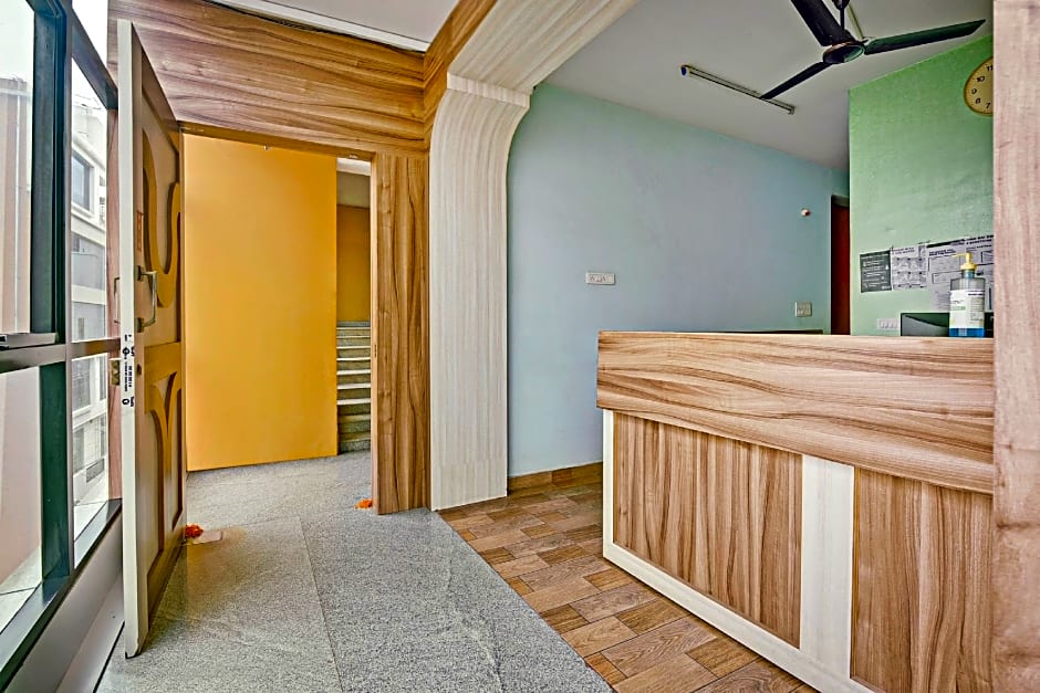 Hotel O Sri Sai Guru Comforts