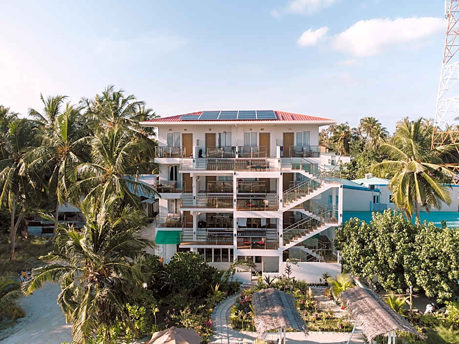 Reef Edge Thulusdhoo