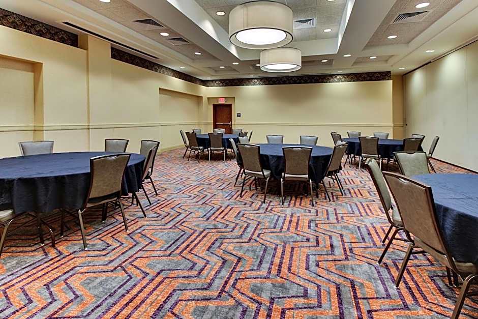 Drury Inn & Suites Meridian