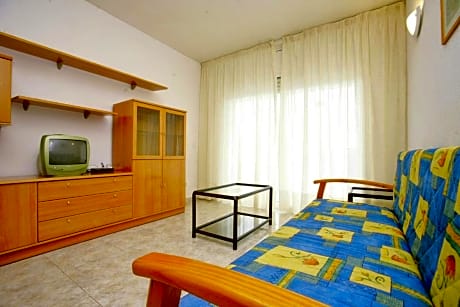 VENTURA PARK-VILLAGE PARK 1 TO 8 PEOPLE