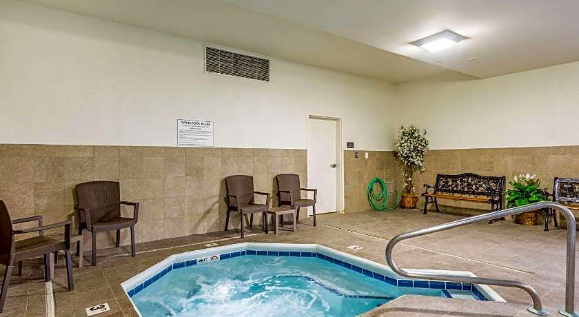 Comfort Inn & Suites Dayton North