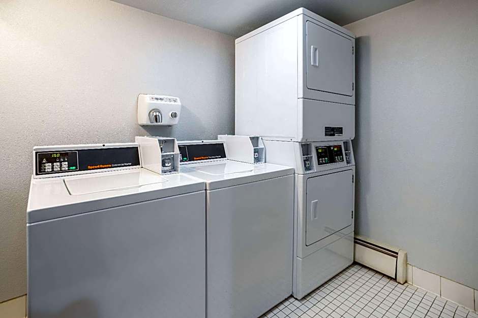 Travelodge by Wyndham Appleton