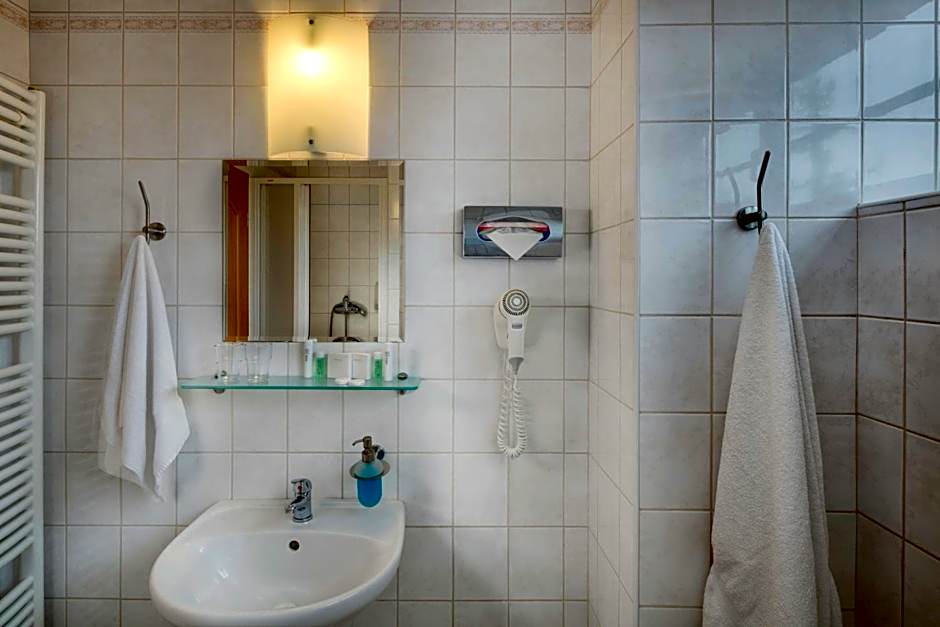 Hotel Oya