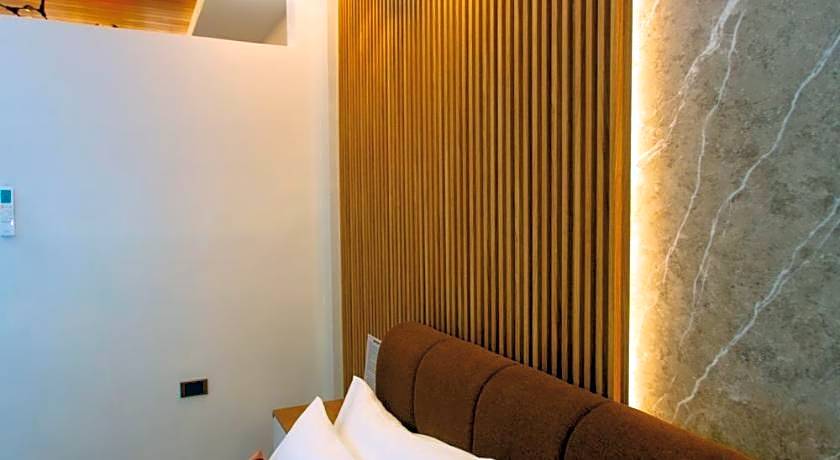 Rockfort Hotel