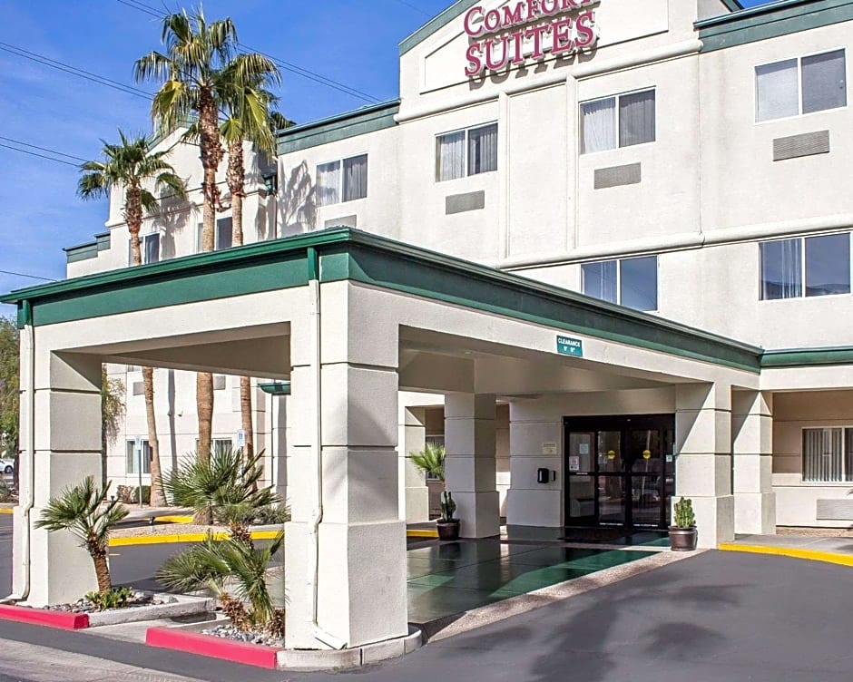 Comfort Suites At Metro Center Phoenix