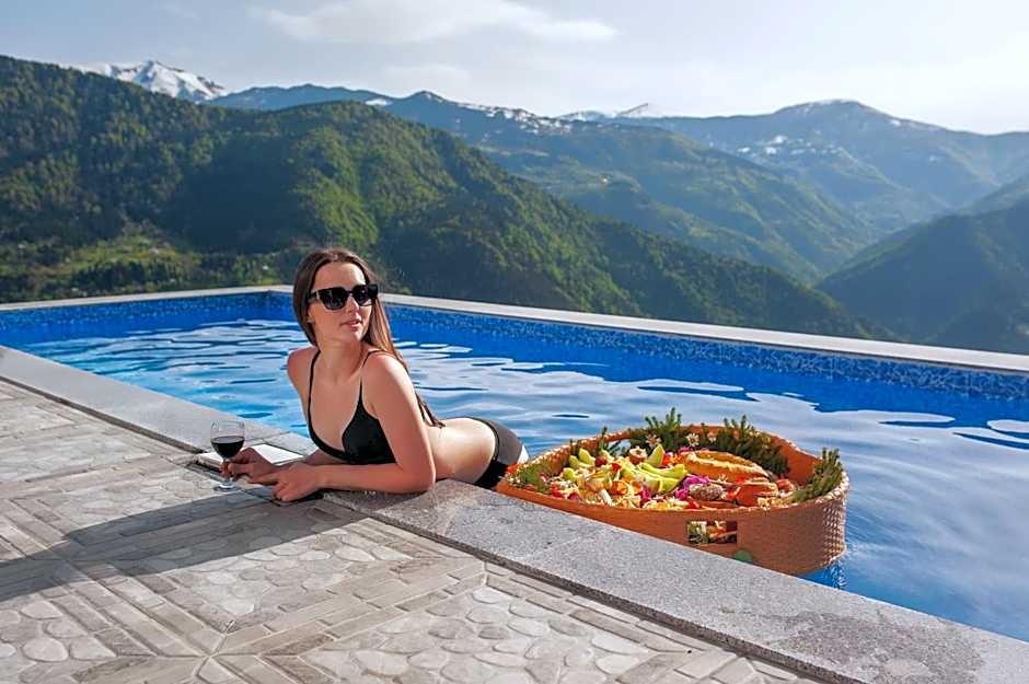 Nika Hotel and Club