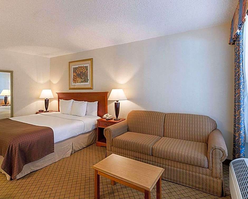 GreenTree Hotel & Extended Stay I-10 FWY Houston, Channelview, Baytown