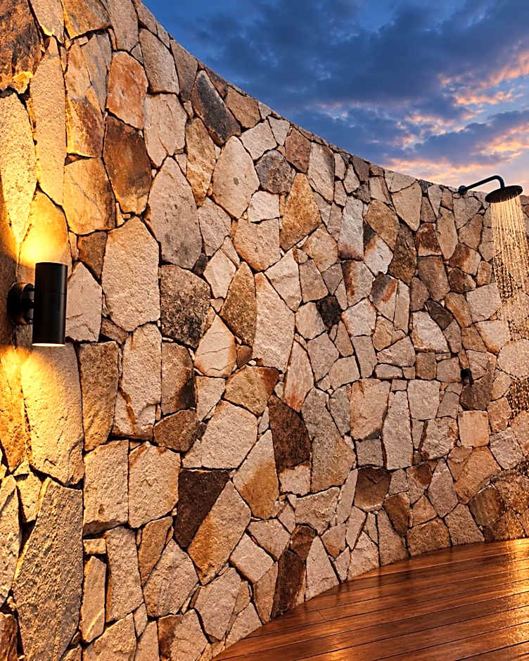 Lira Boutique Hotel