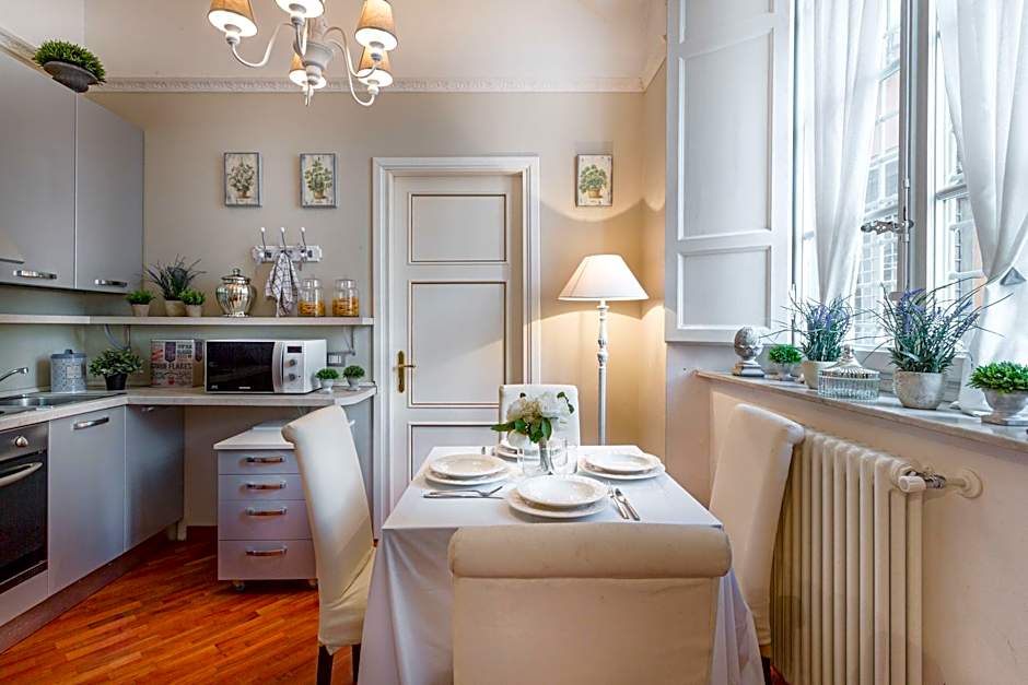 Casa Opera in Lucca With 2 Bedrooms and 2 Bathrooms