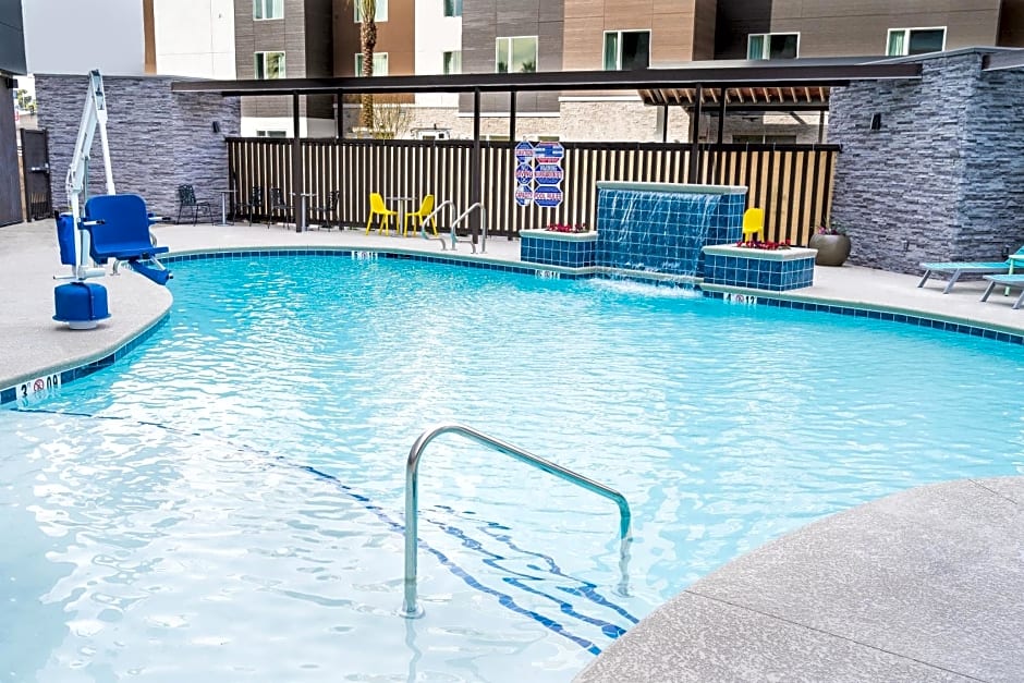 Home2 Suites by Hilton Las Vegas City Center