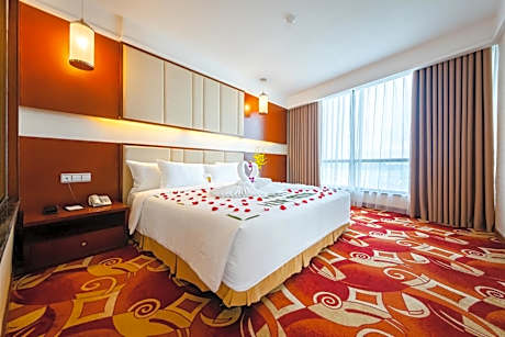 Executive Suite  with Sea View