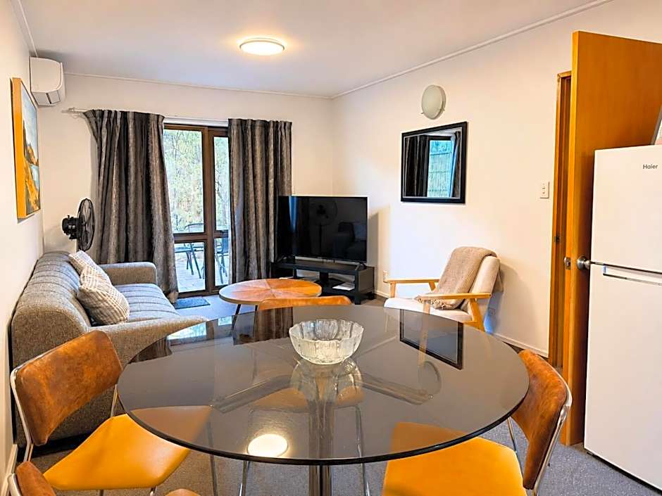 Amity Serviced Apartments