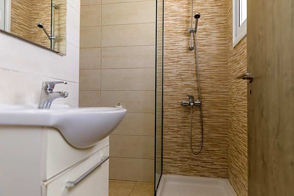 Alecos Hotel Apartments