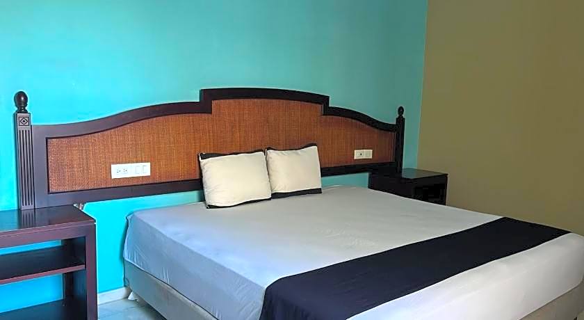 Capital O Hotel Yukon