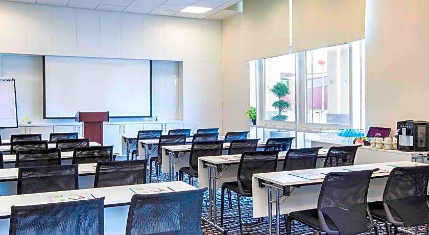 Ibis Styles Dragon Mart Dubai
